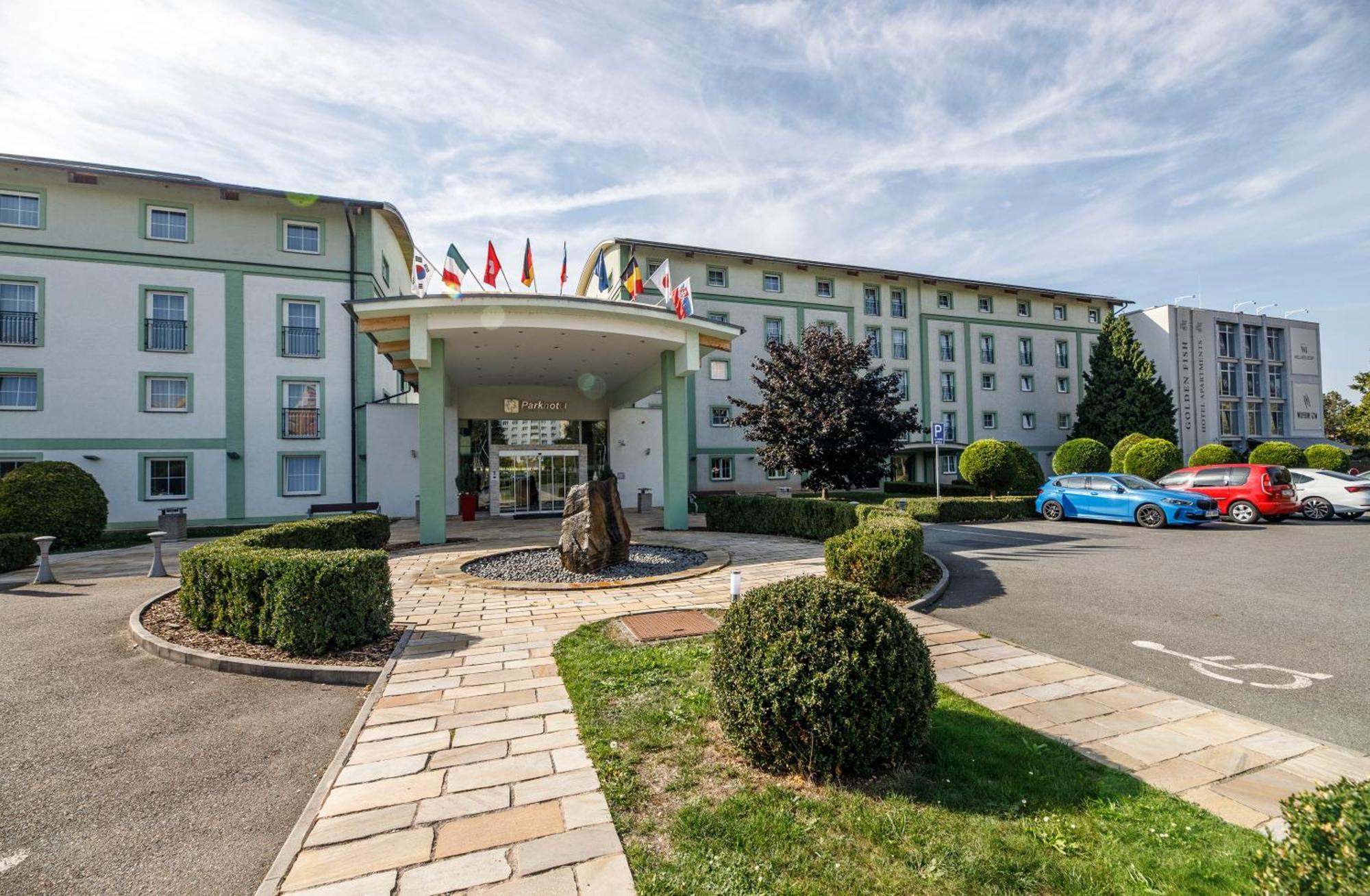 Parkhotel Plzen Congress Center Exterior foto